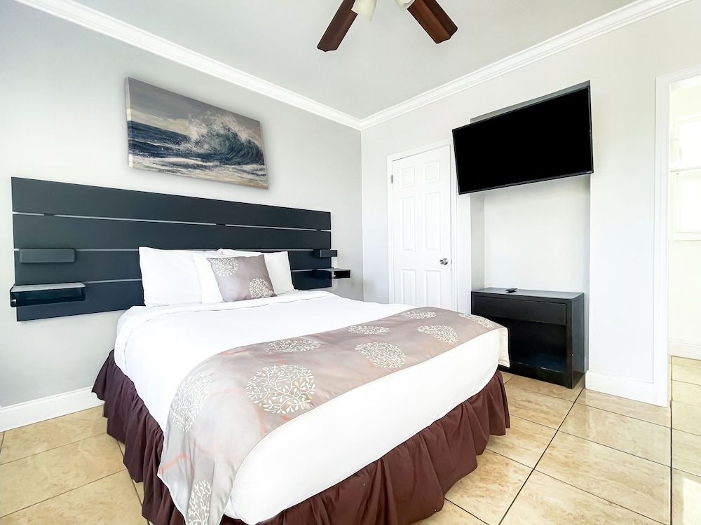 The Swan - הוליווד - חדר שינה