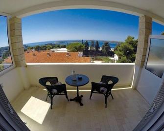 Vila Lacman - Hvar