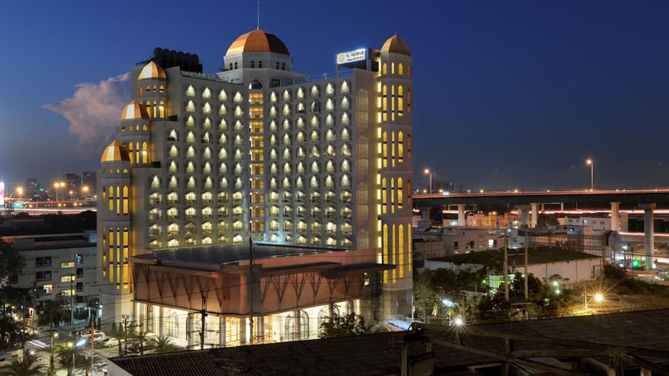 Al Meroz Hotel Bangkok - The Leading Halal Hotel
