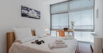 Camplus Guest Lambrate Casa per Ferie - Milan - Bedroom