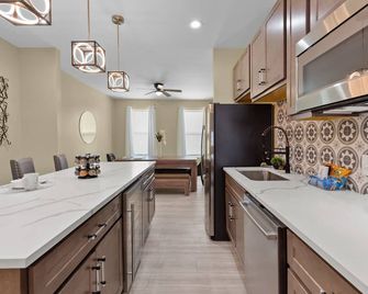 Red Brick Hideaway - San Luis - Cocina