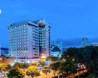 Xiamen Dongchen Hotel - Xiamen - Byggnad