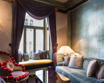 Grand Palace Hotel - The Leading Hotels of the World - Riga - Wohnzimmer