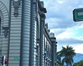 Hotel Plaza Mayor 44 - Medellín