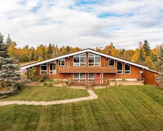 Lakeview chalet by Gooseberry Falls with sauna - Stewart - Building