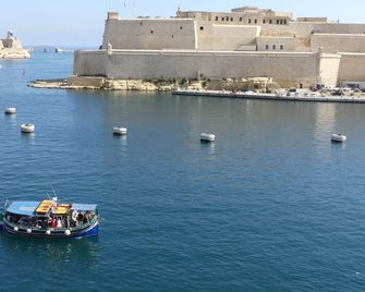 Senglea Suites - Senglea