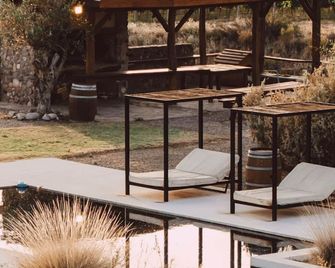 Alpasion Lodge - Los Árboles - Patio