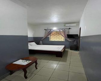 Couba Club - Douala - Bedroom