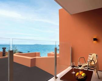 Moya Hotel Qingdao Laoshan Scenic Area Yangkou Branch - Qingdao - Balcón