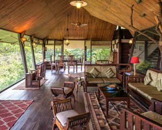 The Machan - Lonavala - Lounge