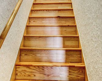 Rose Cottage - Little Falls - Stairs