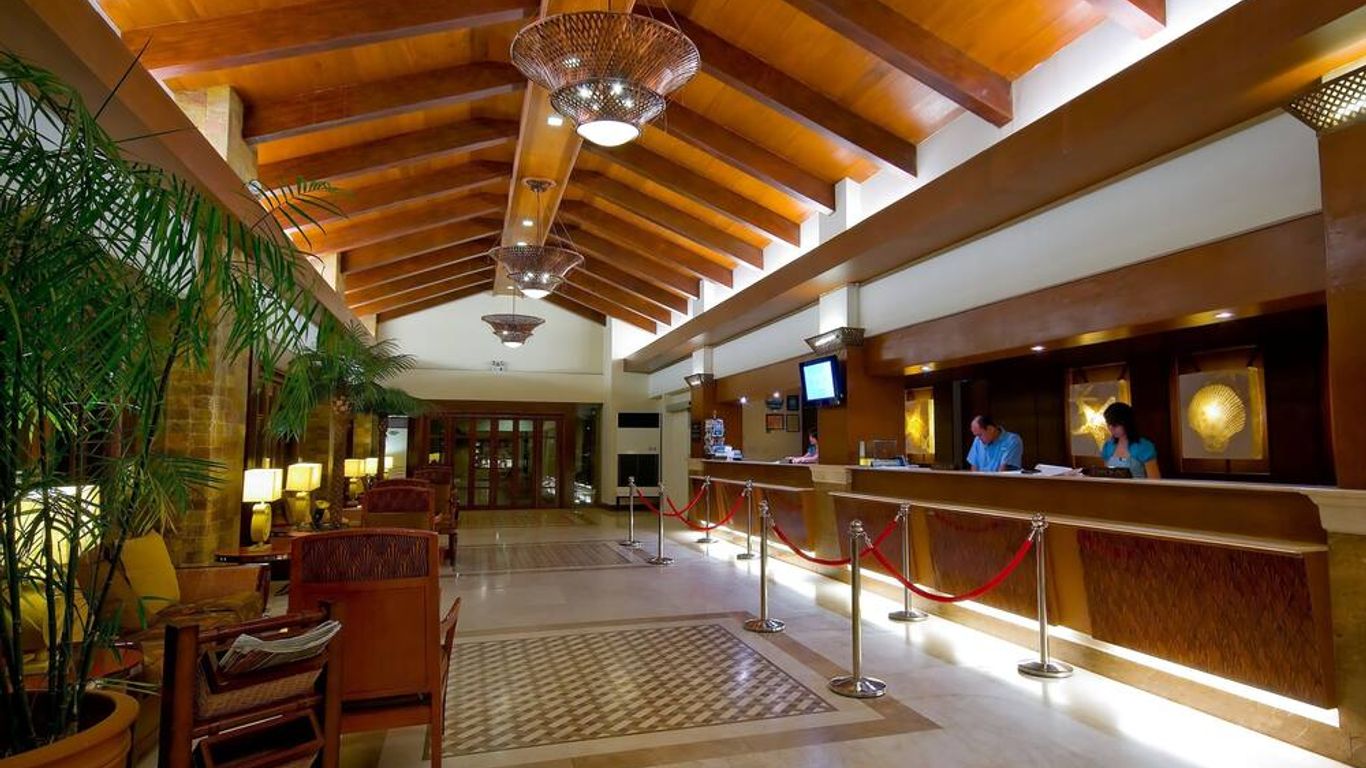 Henann Regency Resort & Spa