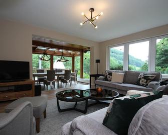 Ferienwohnung Haus am Berg, Lonau-ex TUI - Herzberg am Harz - Wohnzimmer
