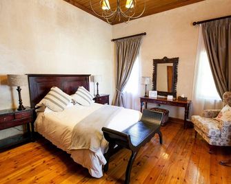 Old House Lodge - Beaufort West