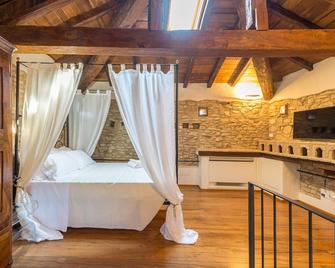 Borgo Cadonega Relais & Spa - Viano - Bedroom