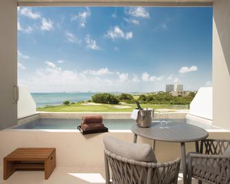 Dreams Vista Cancun Golf & Spa Resort - Cancún - Balcony