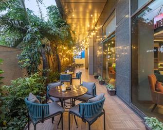 آرت مومباي أيربورت هوتل - مومباي - مطعم