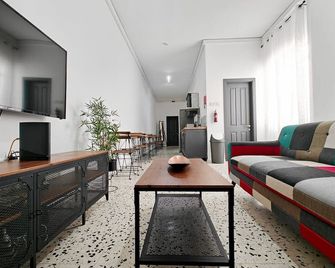 Cosy room 9 - Pietà - Wohnzimmer