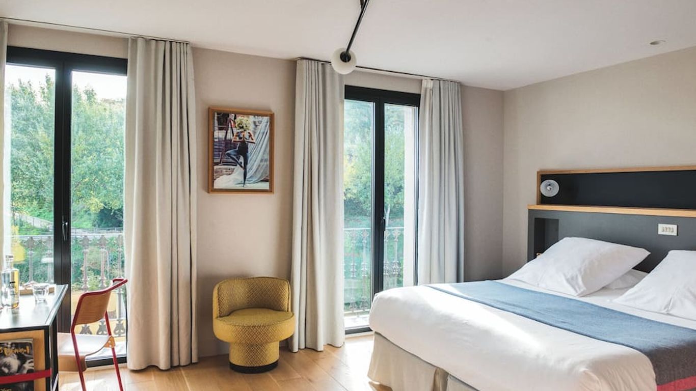 فندق بروميل