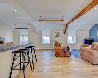 Bwthyn Hendreclochydd - Llanaber - Sala de estar
