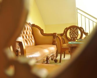 Baltis Inn - Semarang - Lobby