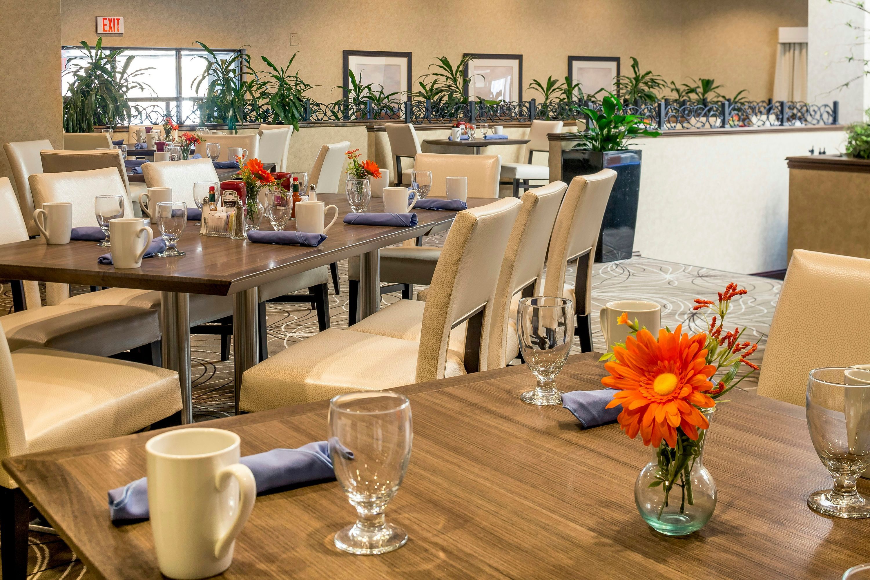 DoubleTree by Hilton Hotel Boston - Milford - Milford - Restaurace