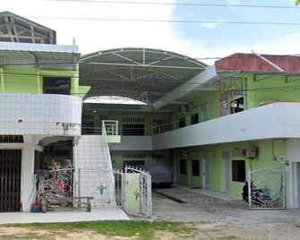 Hotel O Angsana Aglow Homestay Near Taman Angsana - Duri - Building