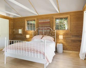 Privacy and Serenity at My Rivers Retreat - Covington - Habitación