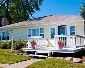 2 bedrooms Cottage -Standard 05 - Monticello - Building