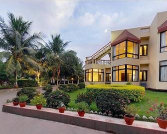 Swosti Palm Resort Gopalpur - Gopālpur - Building