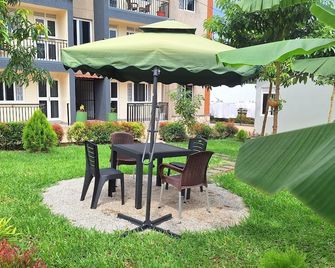 Oreville Apartments Namugongo Seeta Rd - Seeta - Patio