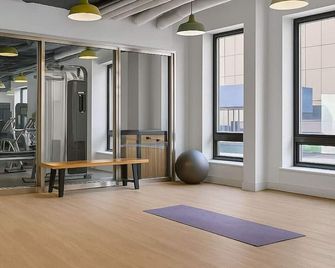 The Hartford Skyline - Stylish Downtown Condo with Wifi Gym - Hartford - Gym