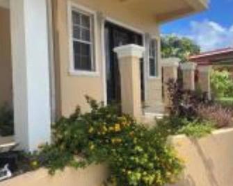 Belle Breeze Haven - Gros Islet - Dış görünüm