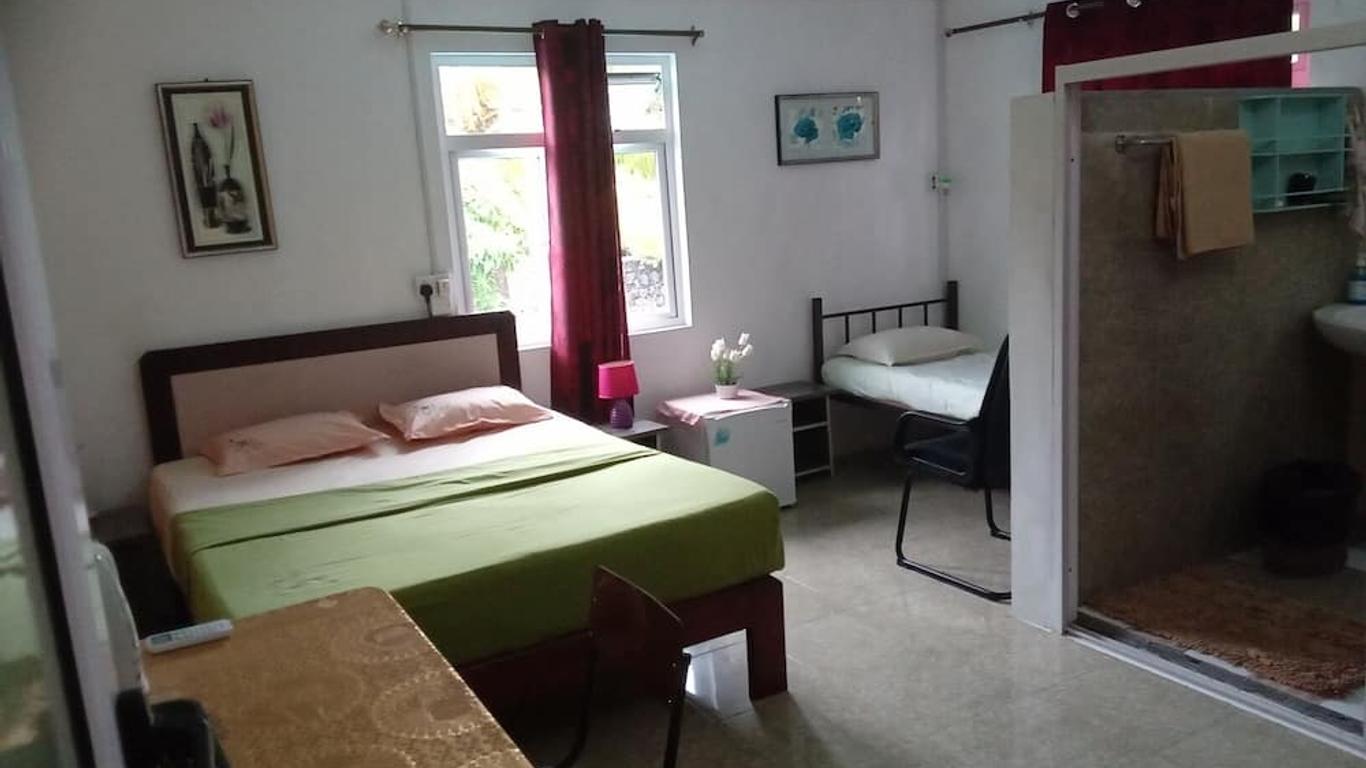 Chez Ronald Guest House