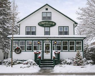 Auberge L'Orpailleur - Val-d'Or - Building