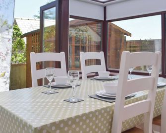 Pembroke Cottage - Pembroke - Dining room