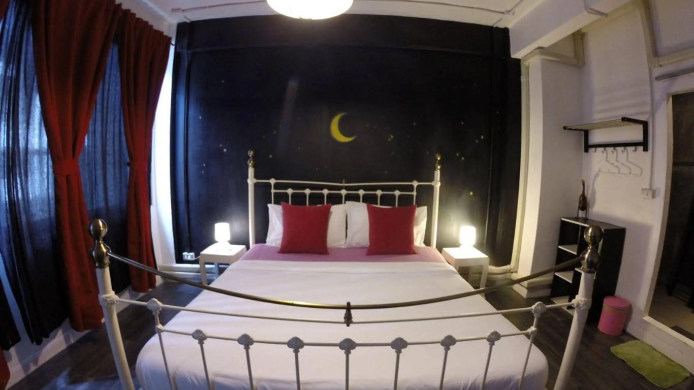 Room@Bangkok B&B