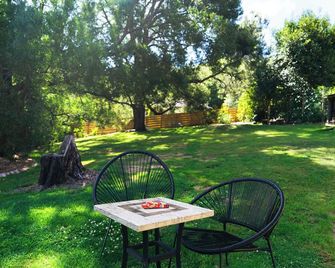 Tiny Home in Warburton Victoria by Tiny Away - Warburton - Patio