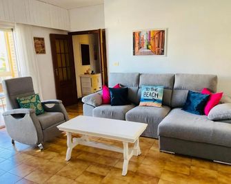 Piso Los Angeles - 1ra Linea de Playa - Denia - Living room