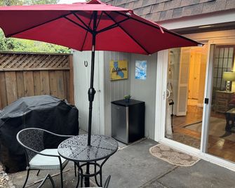Quiet Private Los Gatos Cottage A - Los Gatos - Patio