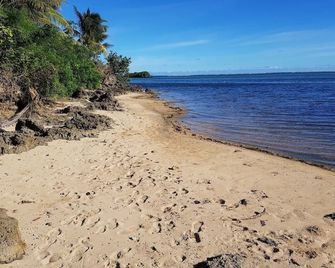 Malaqereqere Villas Ocean/Pool View, Villa 3 - Sigatoka - Beach