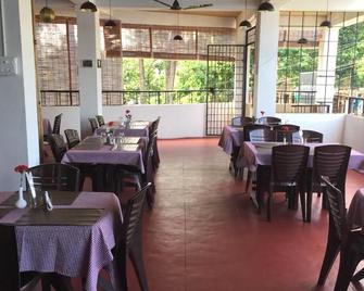 Aashiaanaa Residency Inn - Port Blair - Restaurant