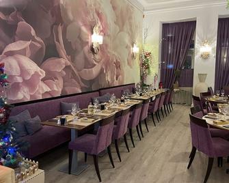 Luberon family - Apt - Restaurant