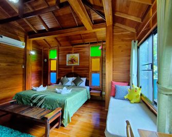 Phanya Chaley Suanphueng - Suan Phueng - Habitación