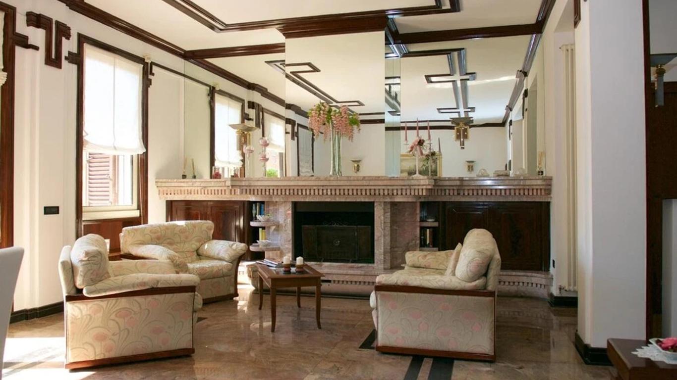 La Maison Royale Bb