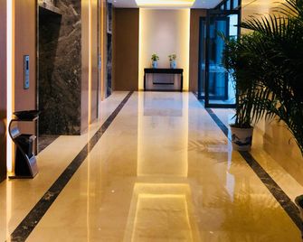 Hunan Hotel - Changsha - Lobby