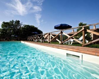 Relais Parco Del Subasio - Assisi - Pool
