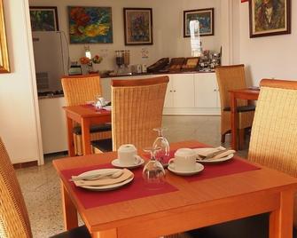 Hotel Montserrat - Sitges - Dining room