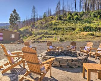 Lovely Detroit Home w/ Deck - Walk to Town! - Detroit - Patio