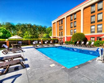 Hampton Inn Goldsboro - Goldsboro - Piscina